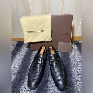 Louis Vuitton Mens Black Leather Loafer Monogram LV
